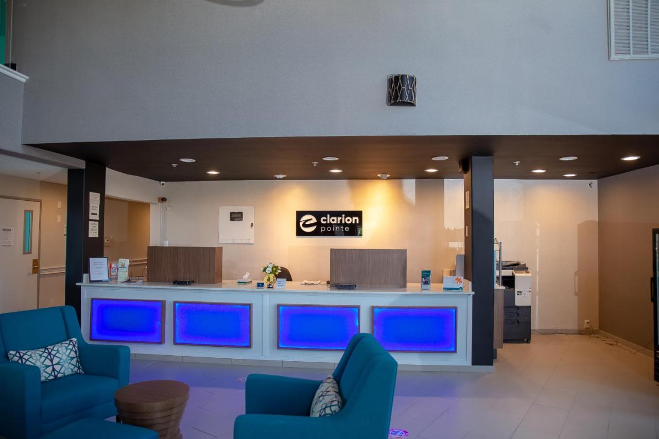 Clarion Pointe Indianapolis Airport Hotel Plainfield Exterior photo