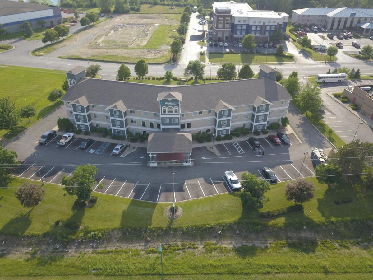 Clarion Pointe Indianapolis Airport Hotel Plainfield Exterior photo